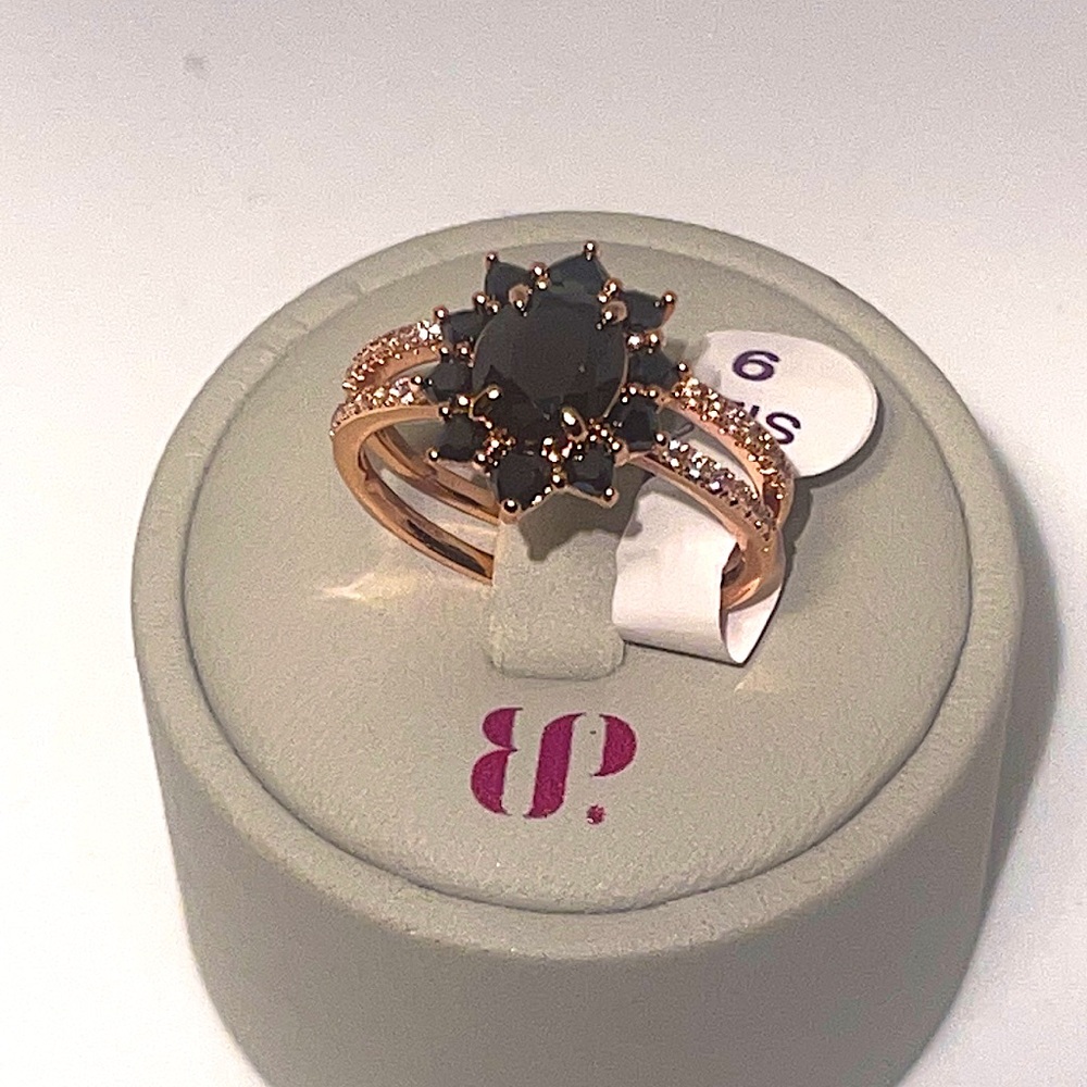 Enchanted night ring